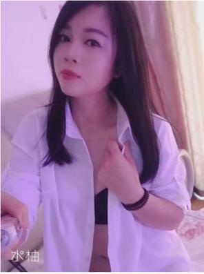 性感小骚妇，服务很细腻