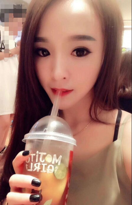 清纯温柔兼职妹，丰满水多
