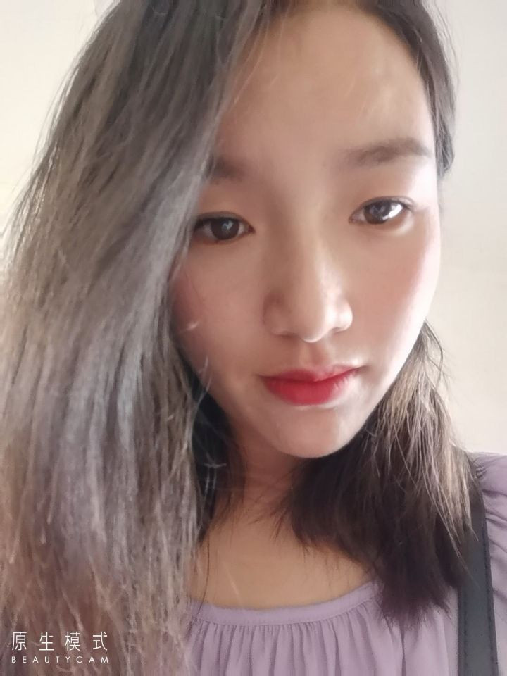 清瘦小姐姐，叫声让人心里痒痒