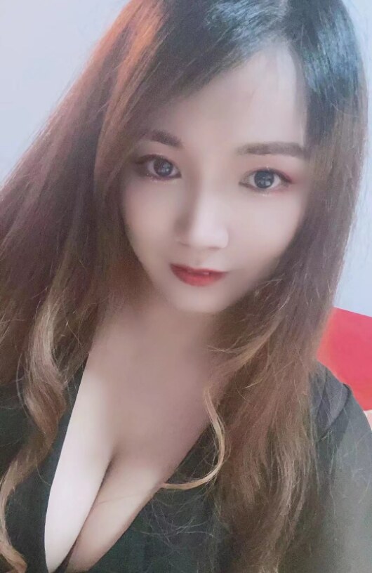 丰满轻熟的兼职，真是很有魅力