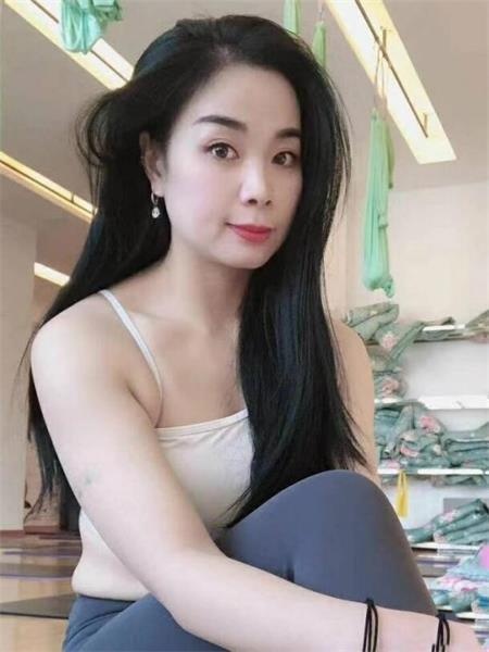 小女人配合度高