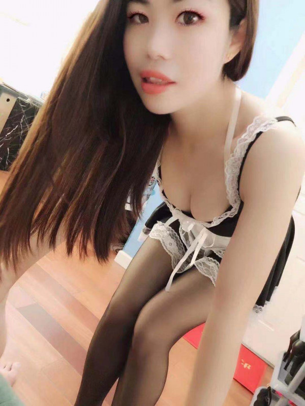 狂插性感少妇，就像久别的女友一样