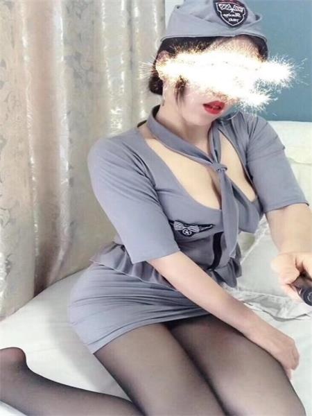 丝足按摩，角色扮演诱惑，很棒