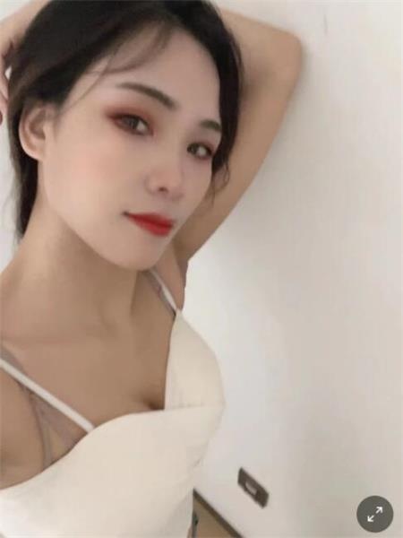 南山温柔妹子，啪啪很骚，很主动