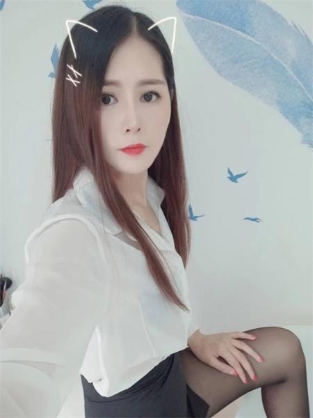 油坊桥美腿御姐雅琪