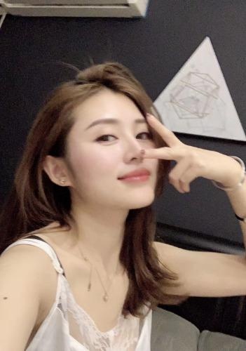 武汉菱角湖万达超漂亮妹子