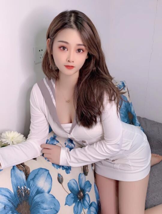 静安嫩学妹田甜酱