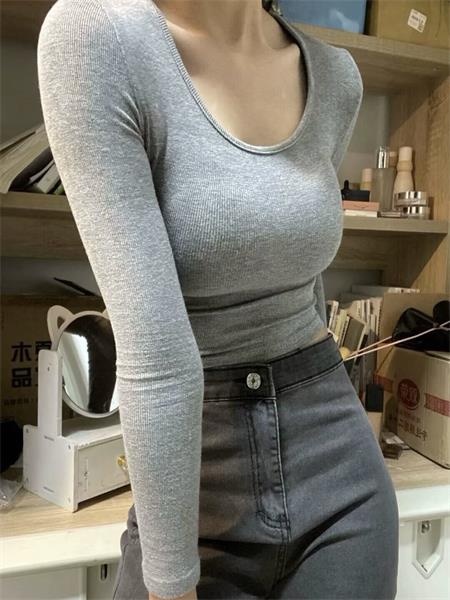 草房小呲花，服务圣手