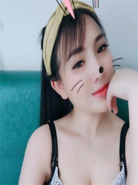 天河乖萌小甜甜