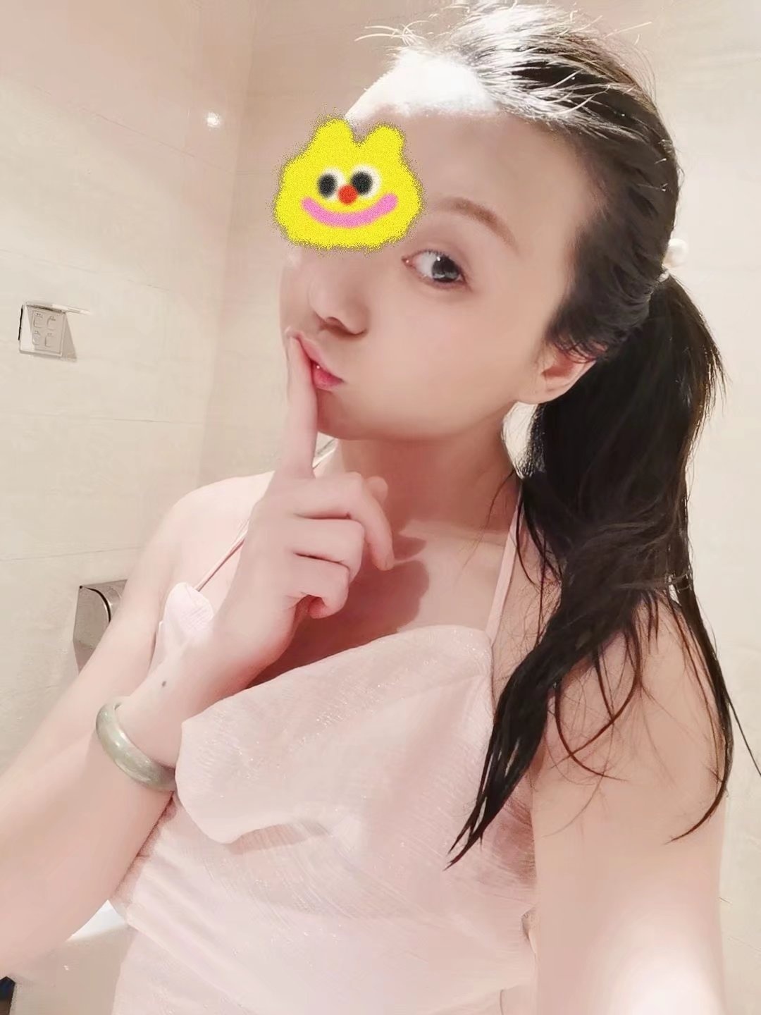 西门风骚美女