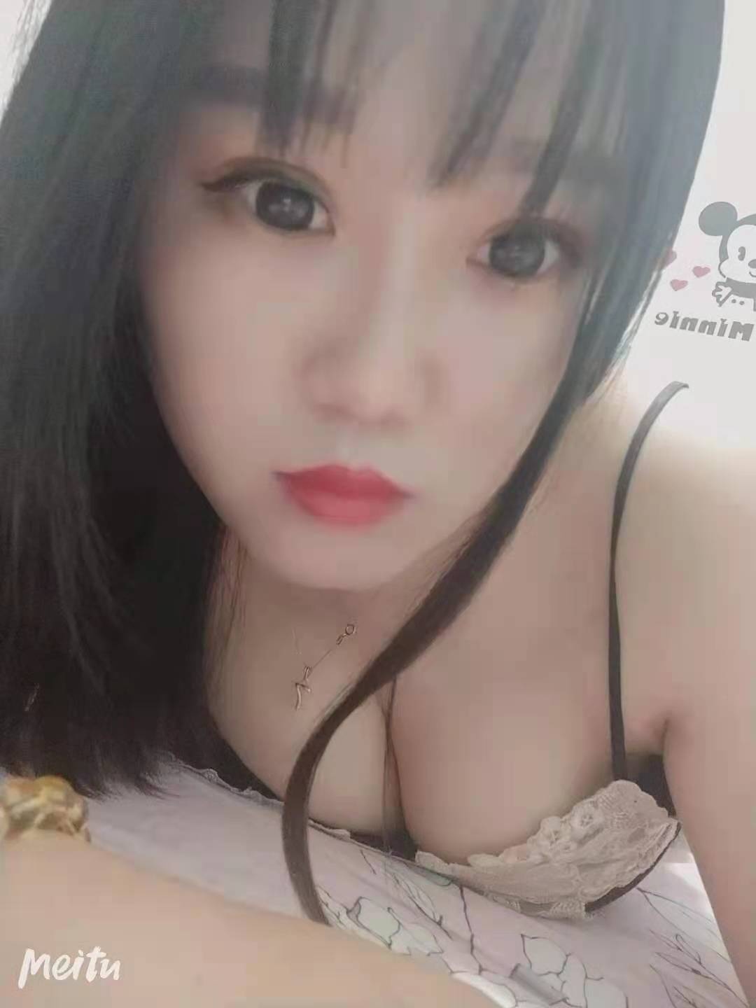 昭觉寺小姐姐-容西
