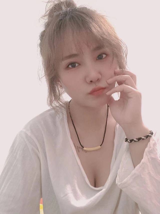 成都性感妹子夏天