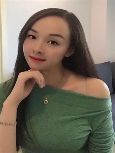 诱惑性极强的嘉琪