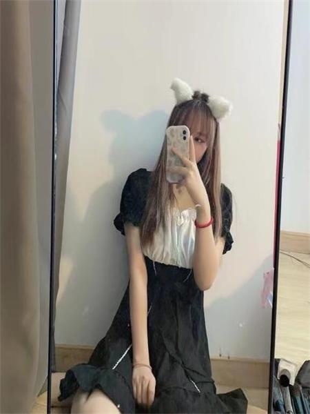 白腿萝莉晨晨