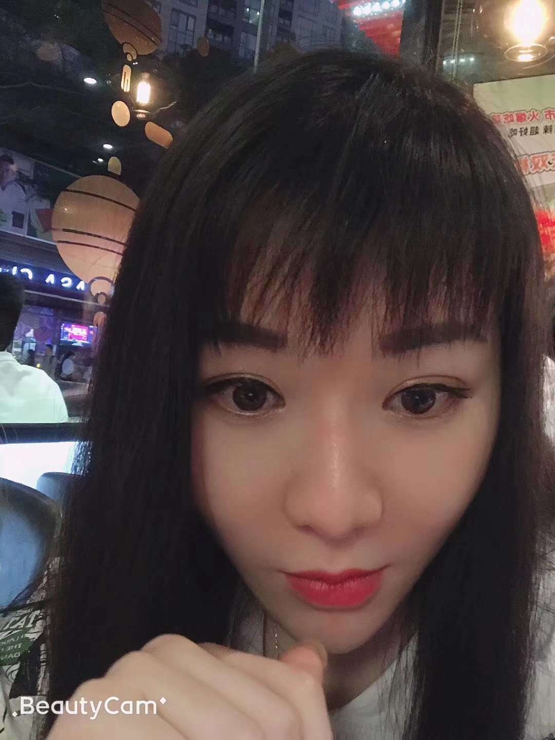 滨江大胸服务系妹子