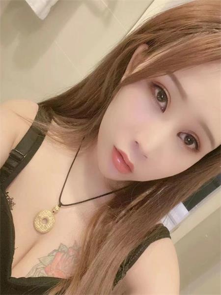 欲感酥胸颜值妹