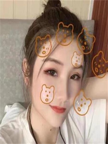 梦幻小姑娘