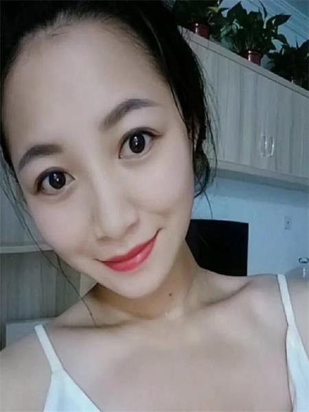 雨花瑜伽女神