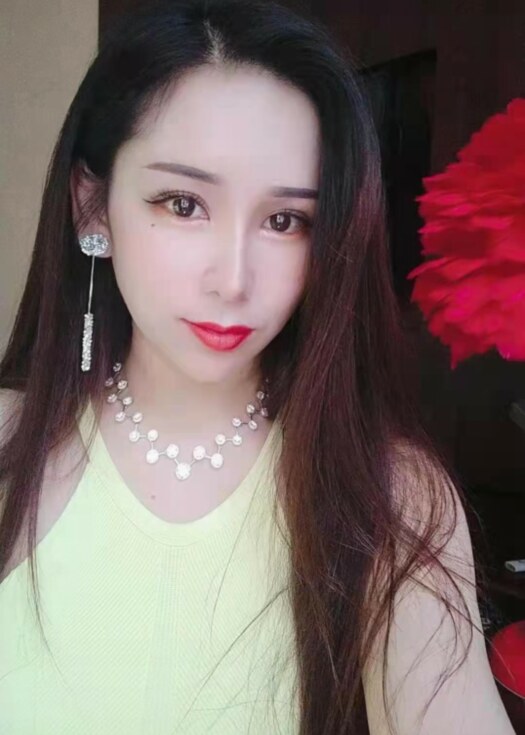 大胸少妇梦情