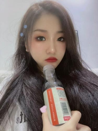 漂亮年轻妹子活好逼紧，身材超棒！