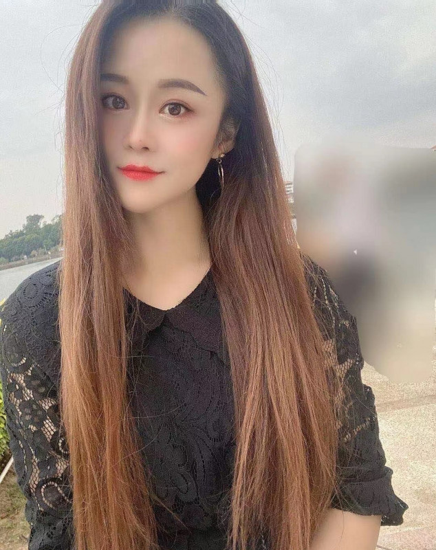 夫子庙模特身材美女菲菲