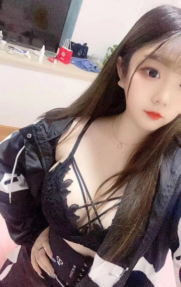 玩一个大胸妹子