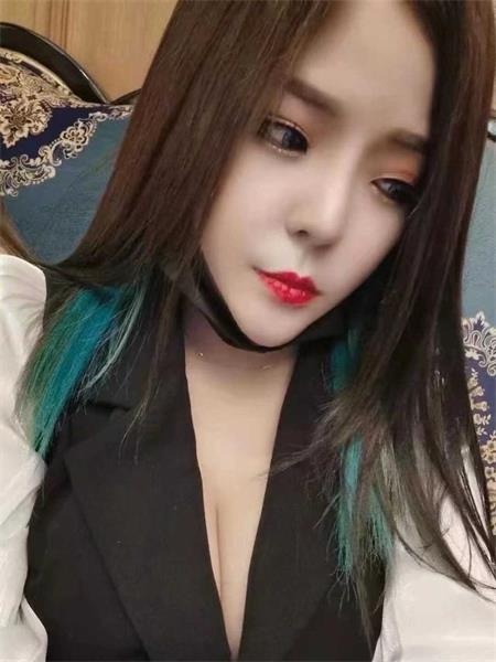 朝阳嫩妹晓美人