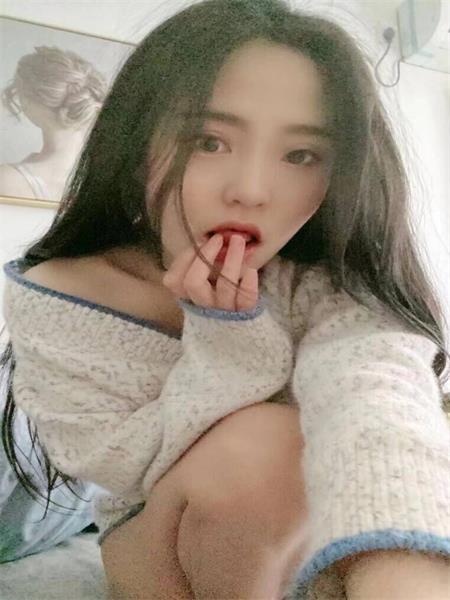 兼职清纯小妹水嫩