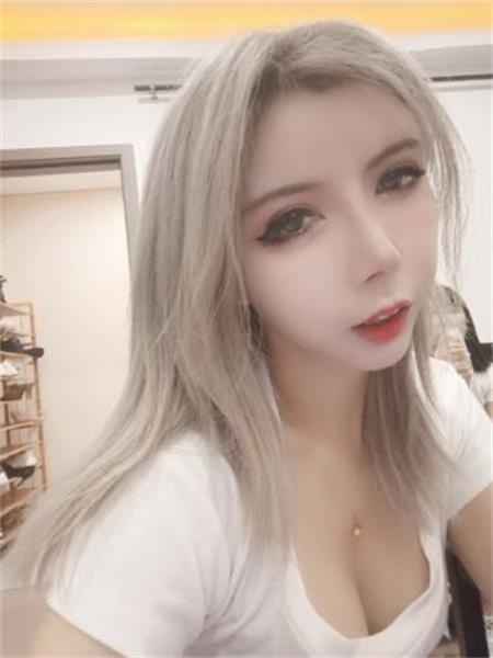 精品妹子小露