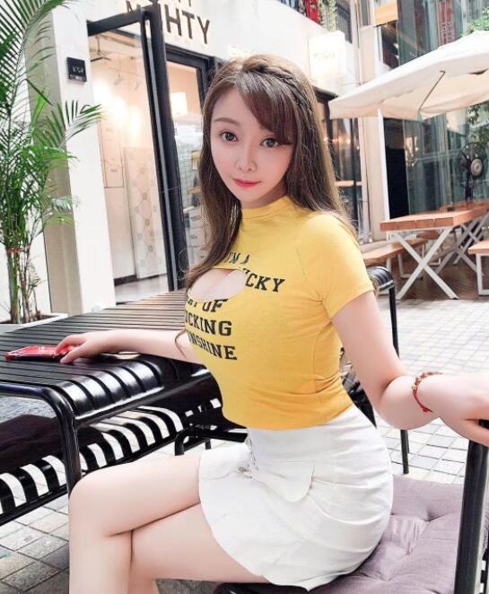 分享武昌巨乳米可