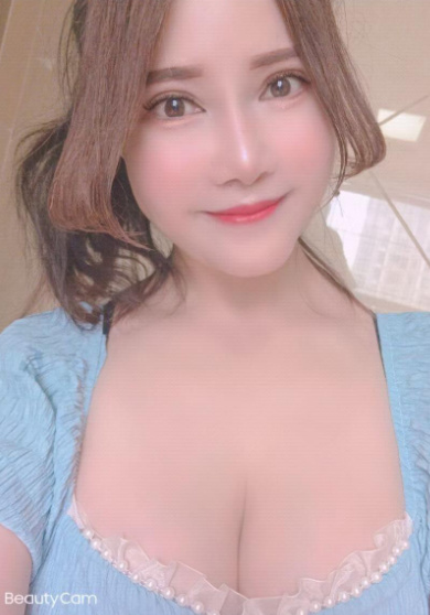 大奶美女可可