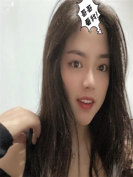 纯素颜00妹小灵鹿