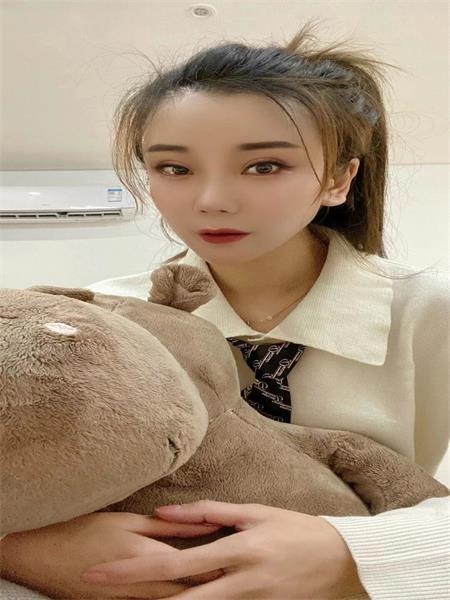 百子湾名媛风格的妹子