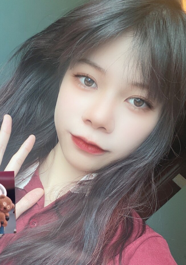龙华很嫩的00后