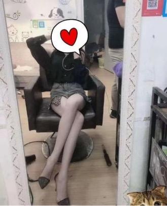 验证大胸长腿小姐姐薇儿