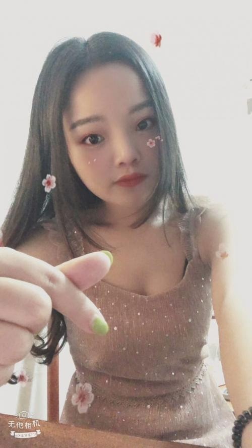 滘口客运站附近小嫩妹