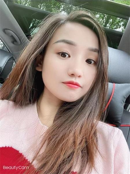 成都零零后芭比娃娃