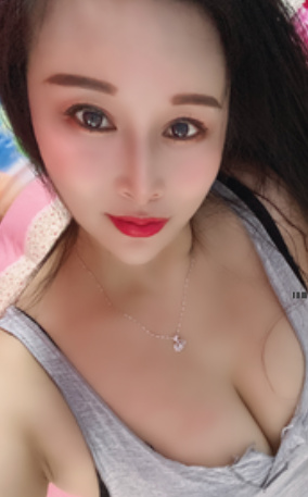 高挑大胸妹圆圆