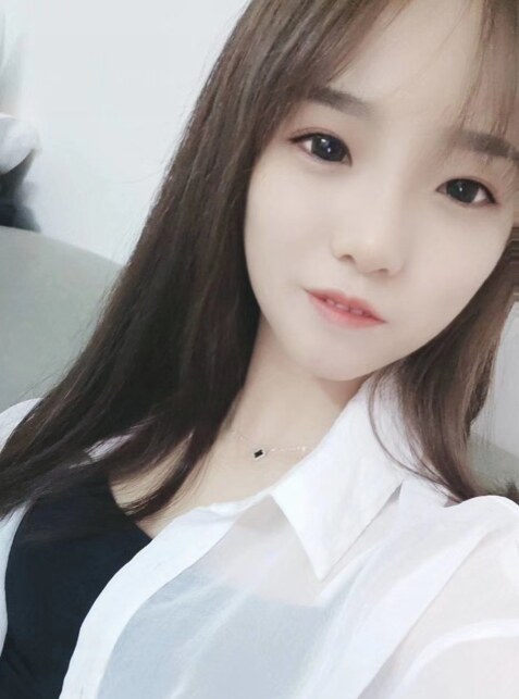 宝安00后小琴