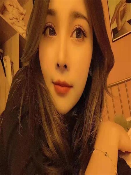 三山街附近年轻妹纸小贝