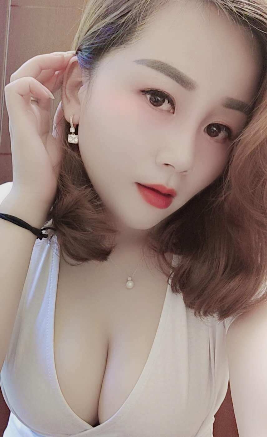石岩大奶骚琪