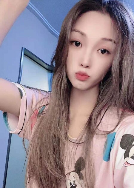 性感小妹子柠檬