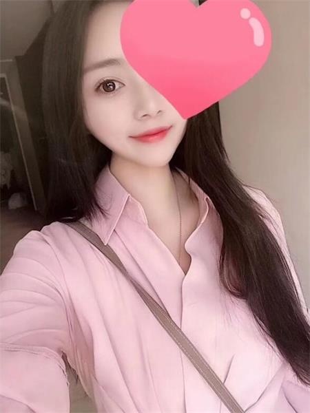 颜值不错，服务配合