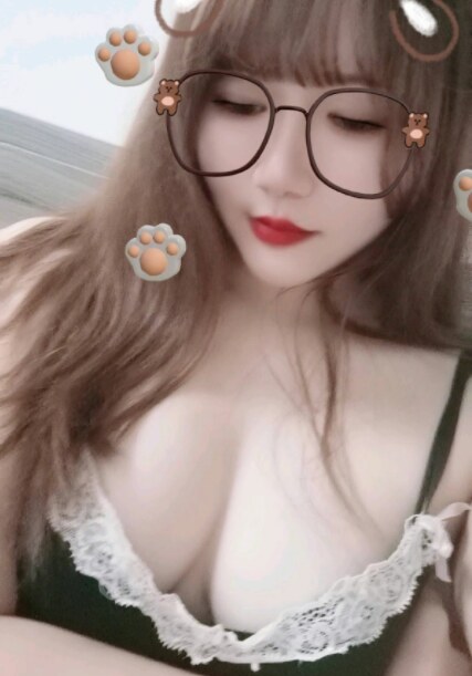 人美声甜，女友般的感觉