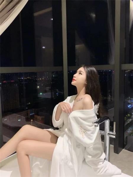 海珠性感御姐