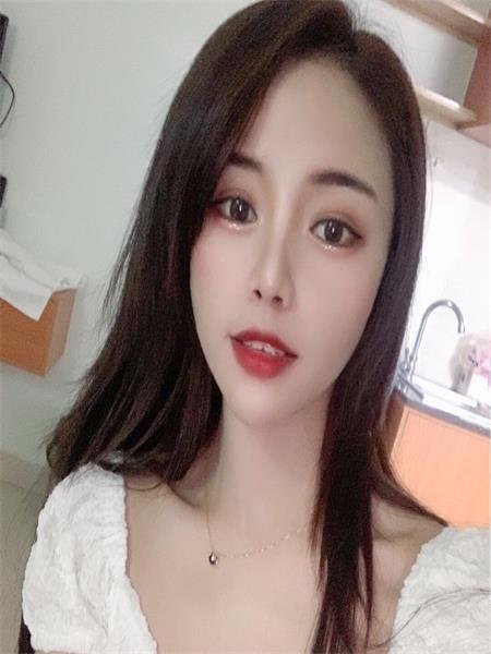 瘦瘦的很性感