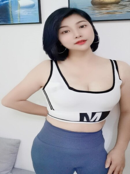 高挑瑜伽妞安沐