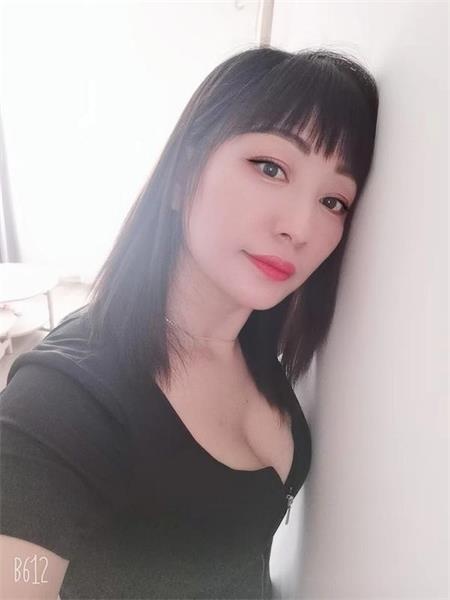 西丽风骚御姐