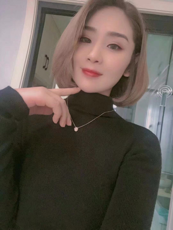 梅花园萱儿
