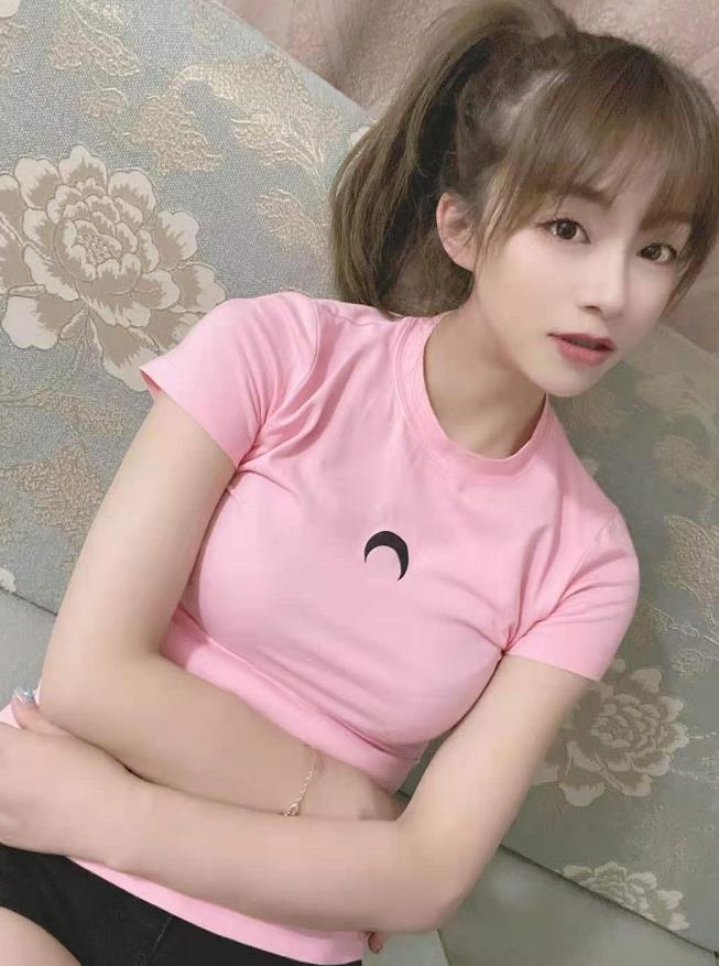 海珠温柔美女